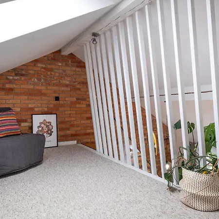 Apartament Mado *